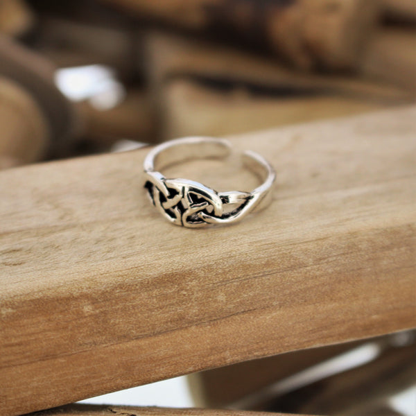 Celtic Knot Toe Ring