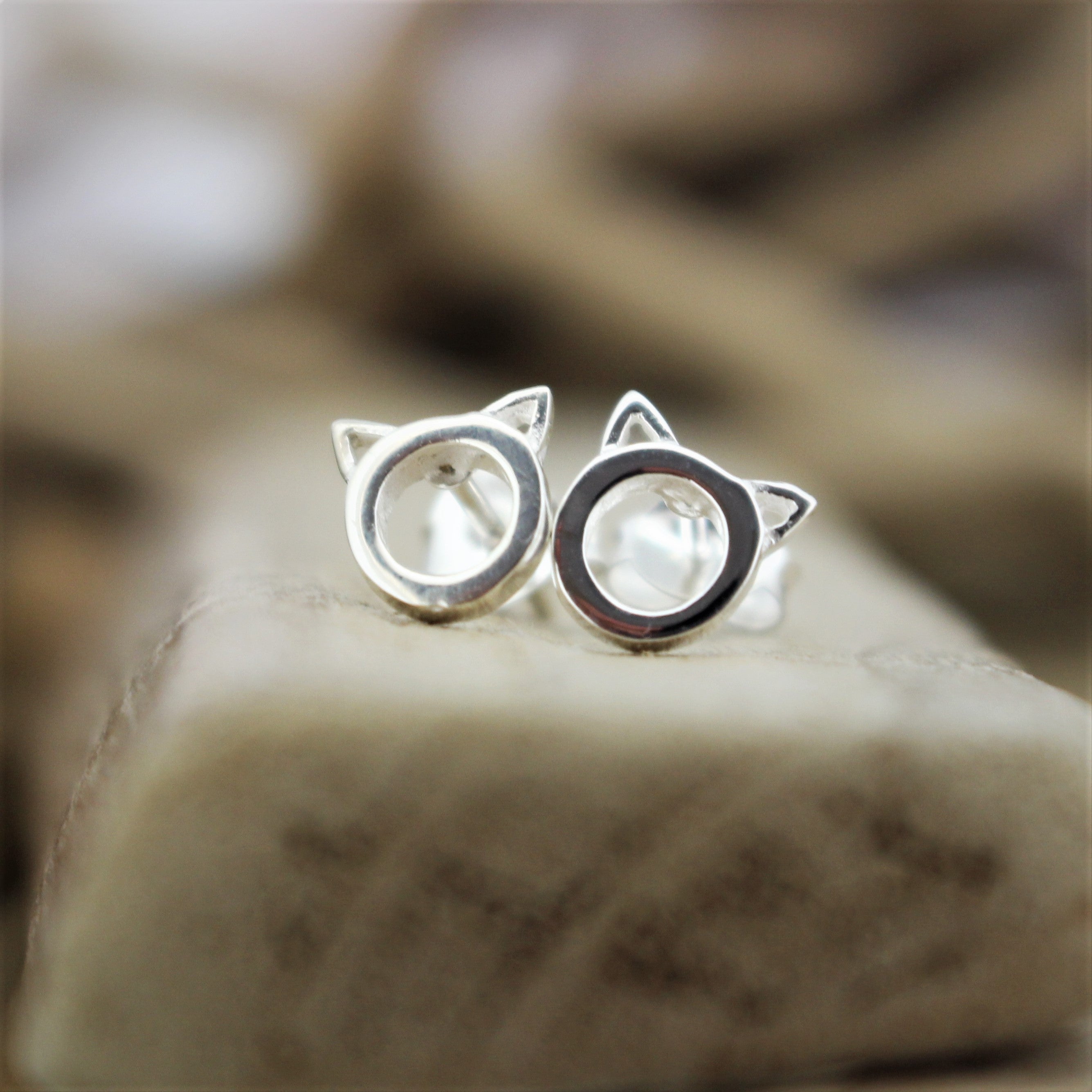 Silver Cat Studs